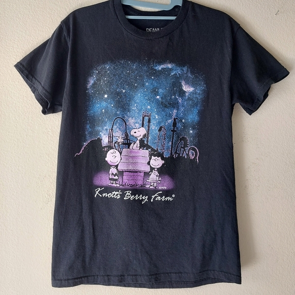 KNOTTS BERRY FARM PEANUTS TEE - Picture 4 of 7